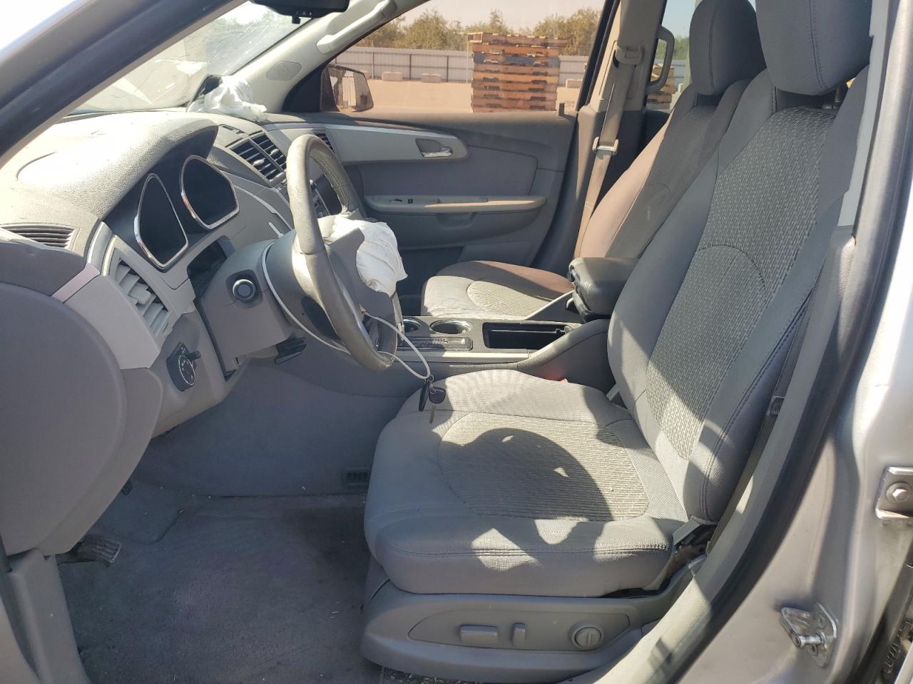 2012 Chevrolet Traverse Ls VIN: 1GNKRFED8CJ421516 Lot: 74083284