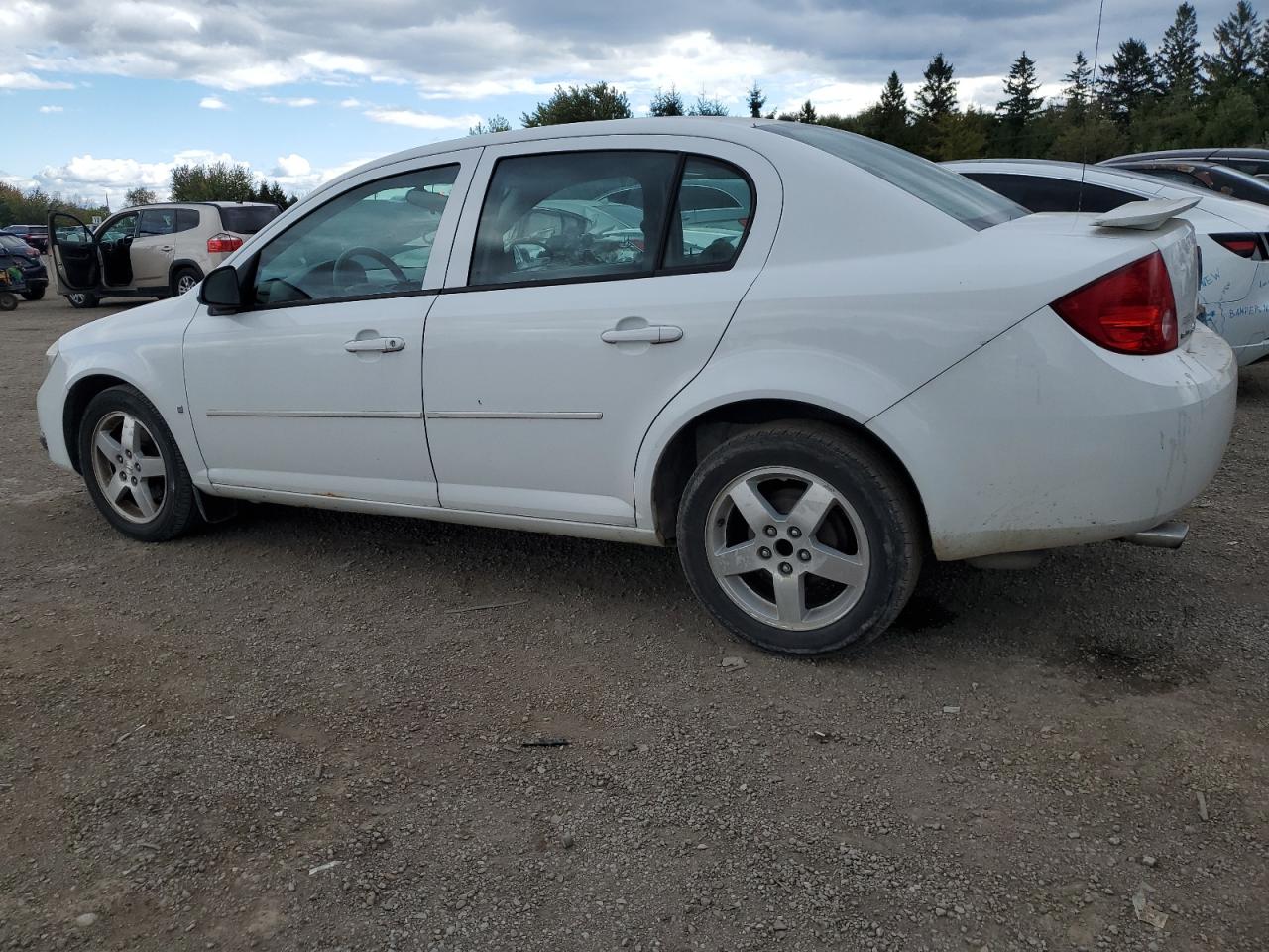 2008 Pontiac G5 - Image 2