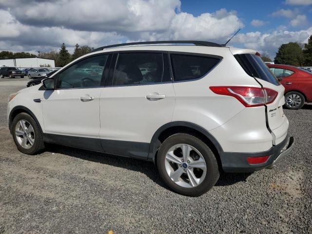  FORD ESCAPE 2015 Білий