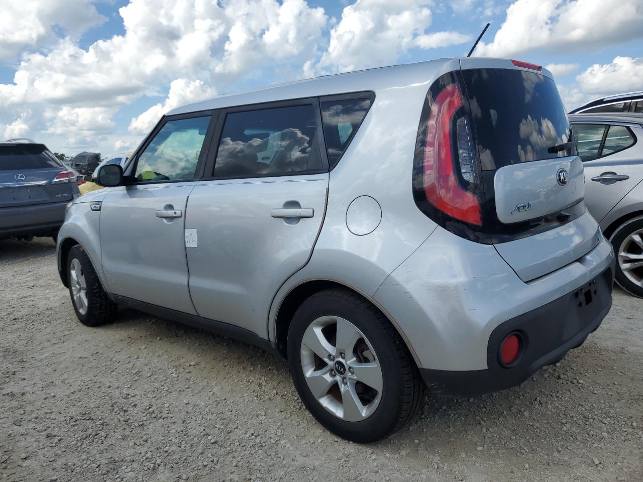 KNDJN2A27K7661861 2019 Kia Soul