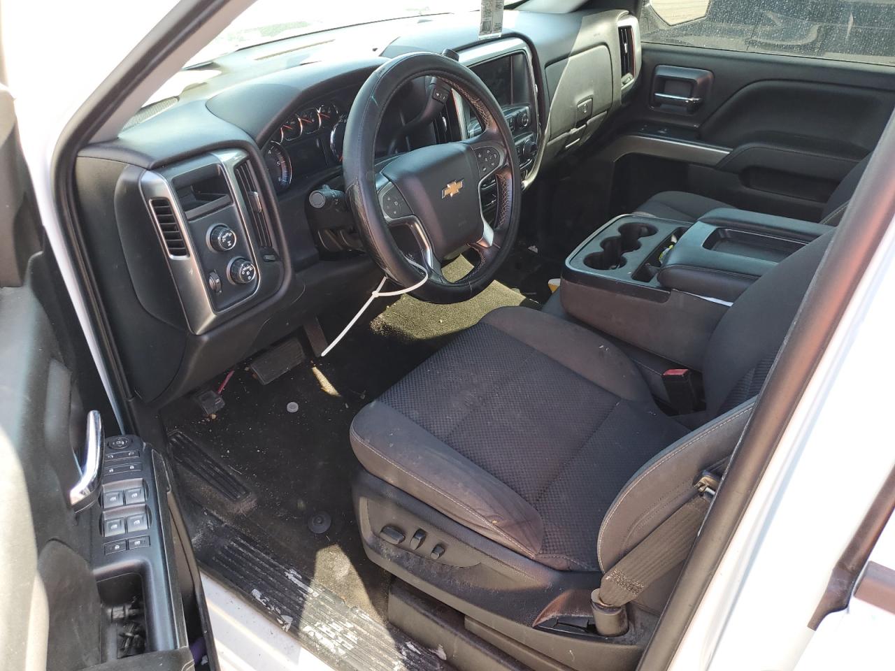 2018 Chevrolet Silverado - Image 8