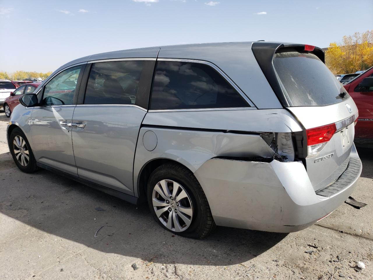 VIN 5FNRL5H33GB077919 2016 HONDA ODYSSEY no.2