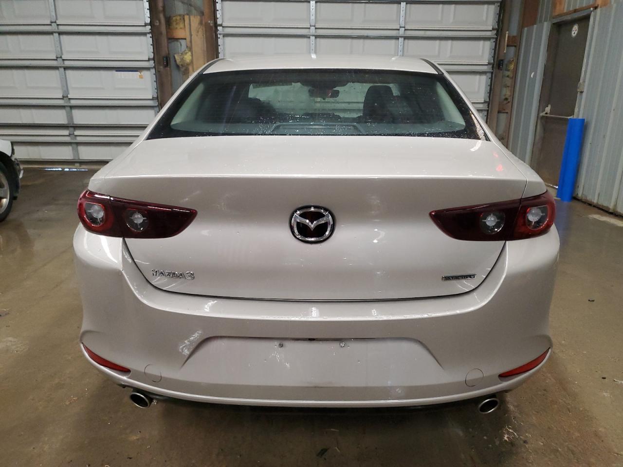 2023 Mazda 3 Preferred VIN: 3MZBPACM1PM385372 Lot: 77158324