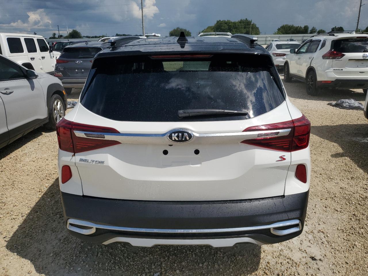 2021 Kia Seltos S VIN: KNDEU2AA4M7133225 Lot: 74064934