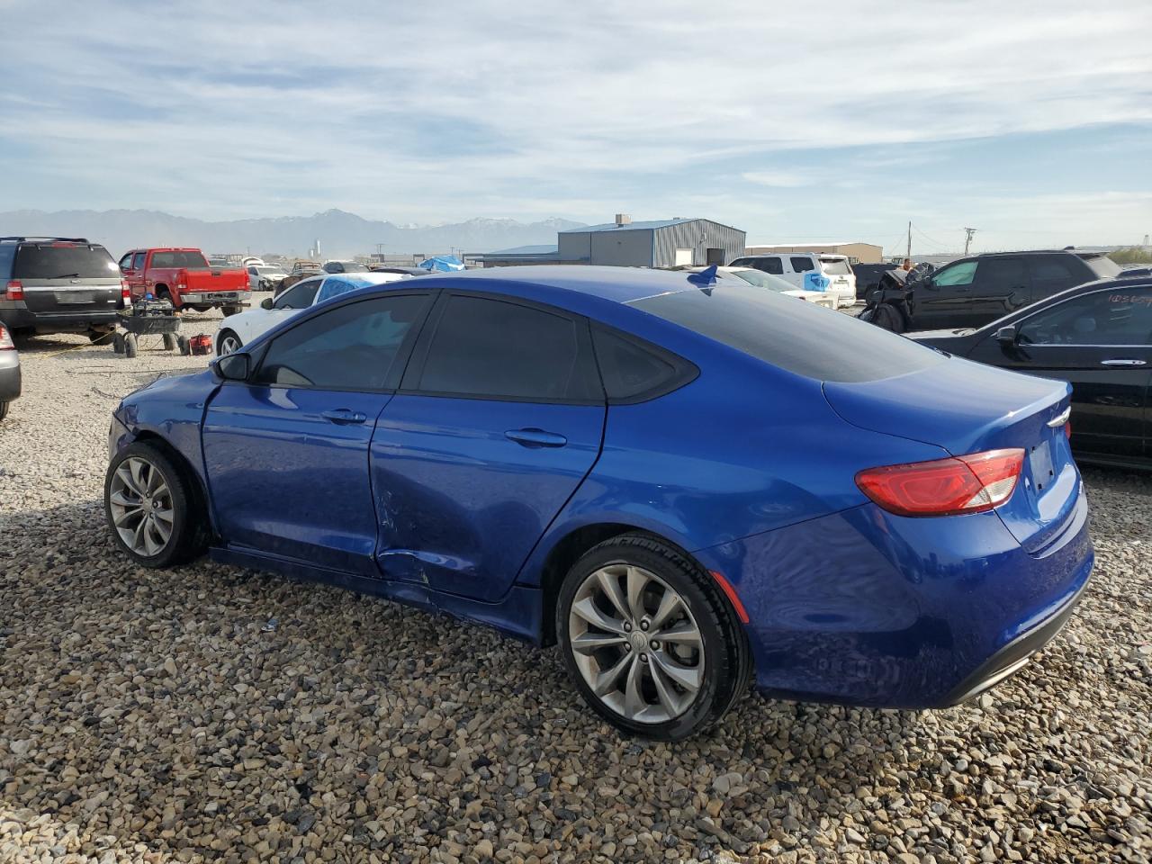 2015 Chrysler 200 - Image 2