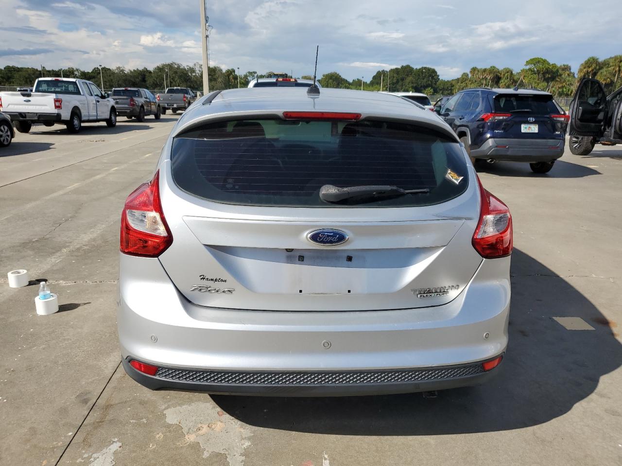 2013 Ford Focus Titanium VIN: 1FADP3N24DL198956 Lot: 73862374