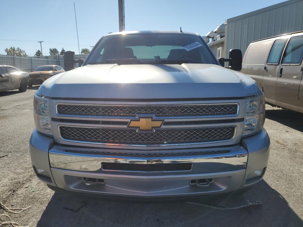 2012 Chevrolet Silverado - Image 5