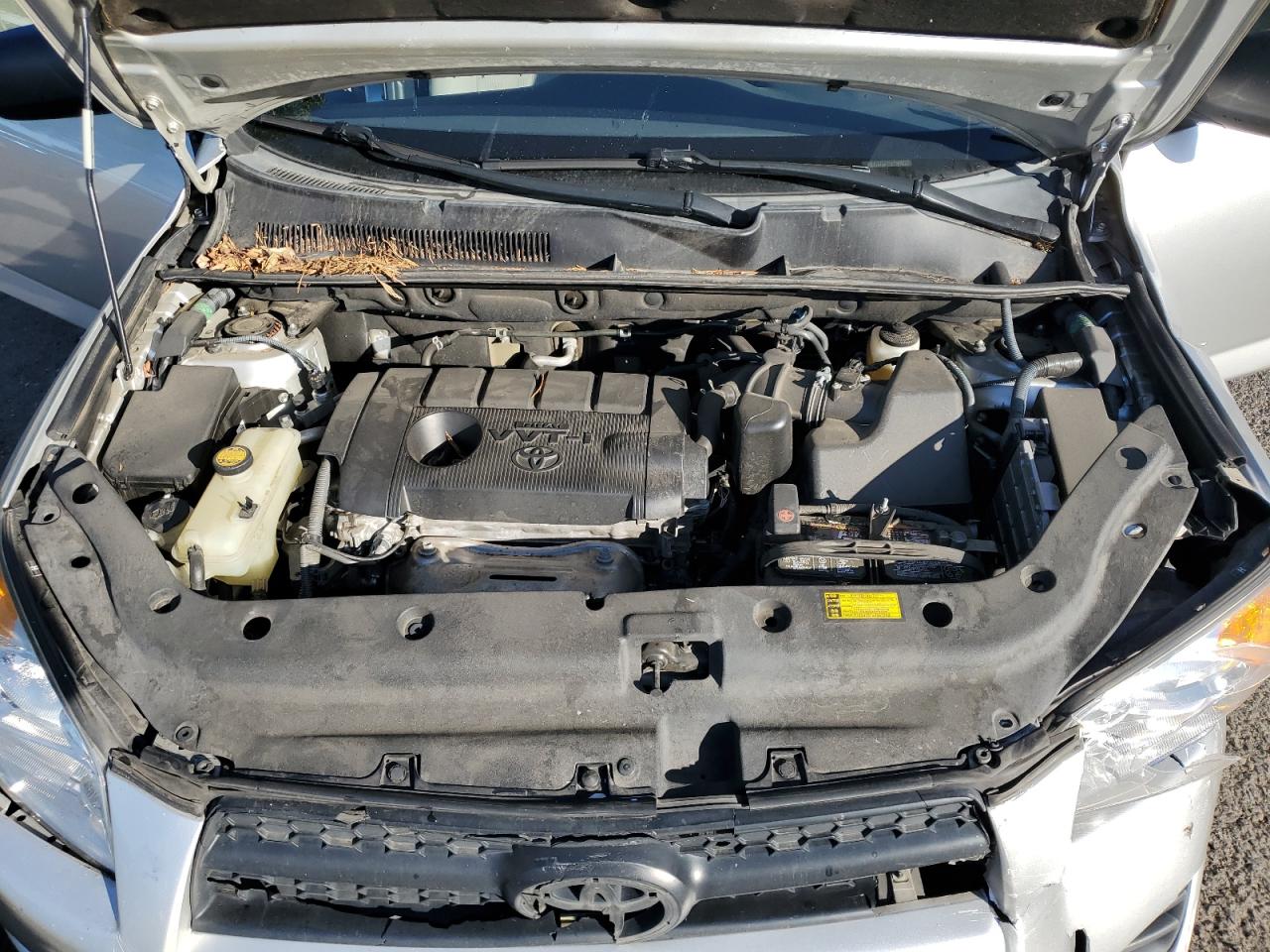 2012 Toyota RAV 4 - Image 13