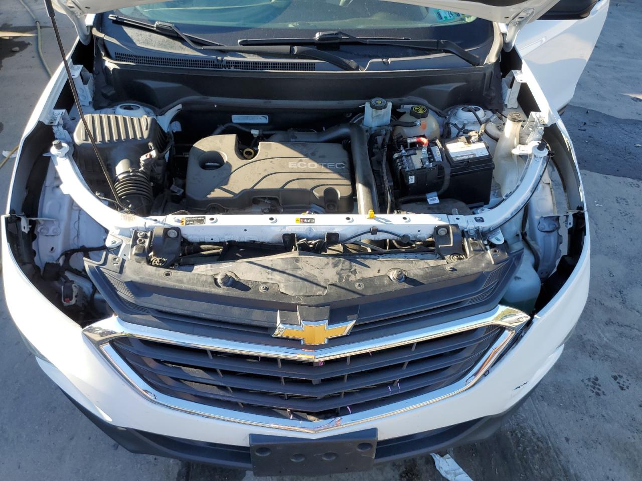 3GNAXREV9JL300141 2018 Chevrolet Equinox Ls