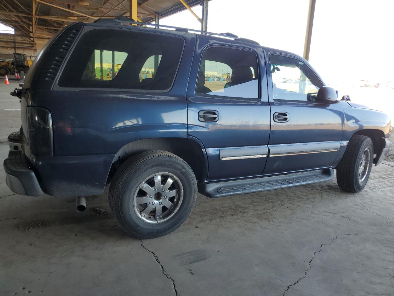 2004 Chevrolet Tahoe C1500 VIN: 1GNEC13V14R200632 Lot: 74613094