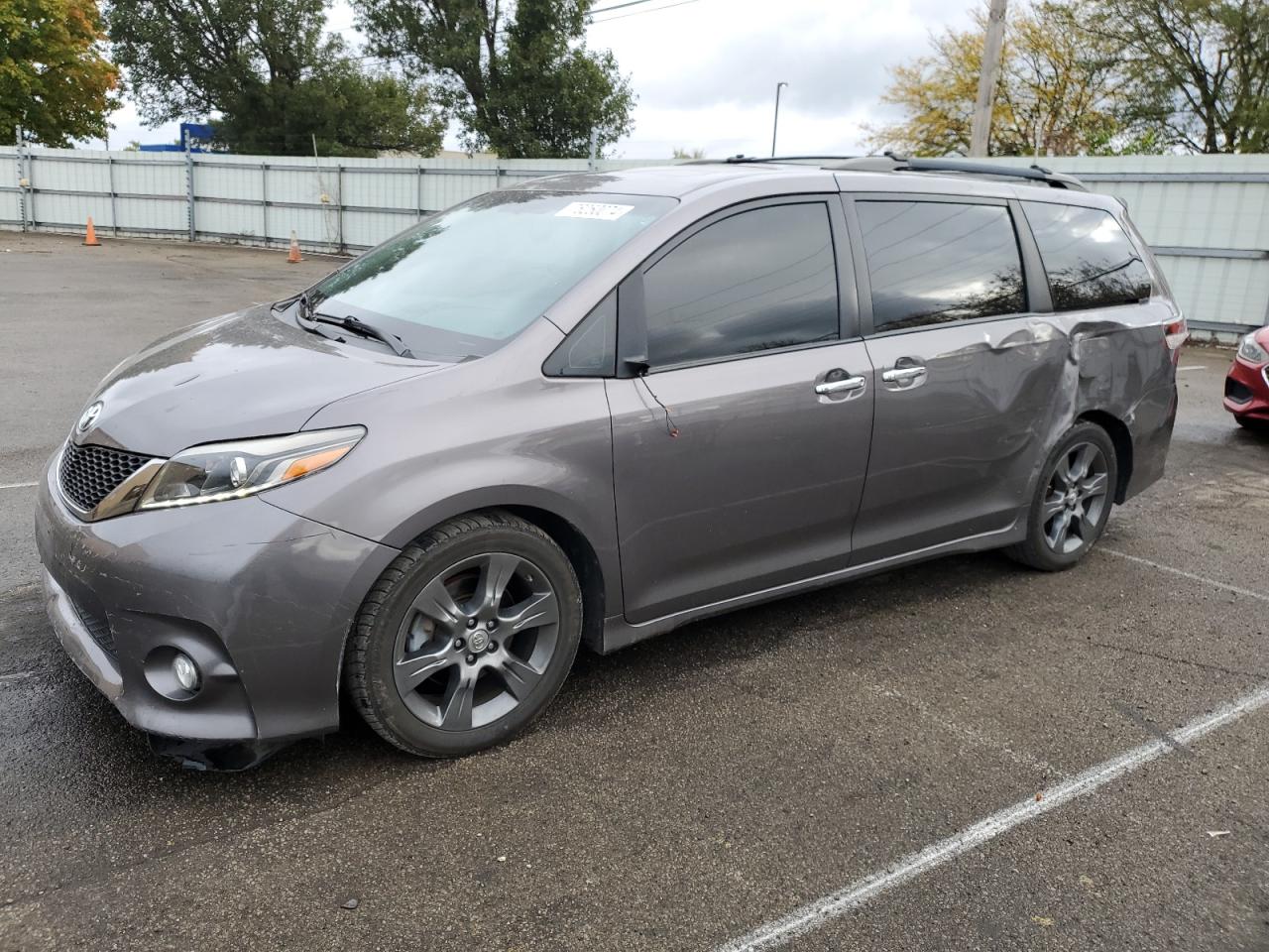 2016 Toyota Sienna Se VIN: 5TDXK3DC8GS750607 Lot: 76250074