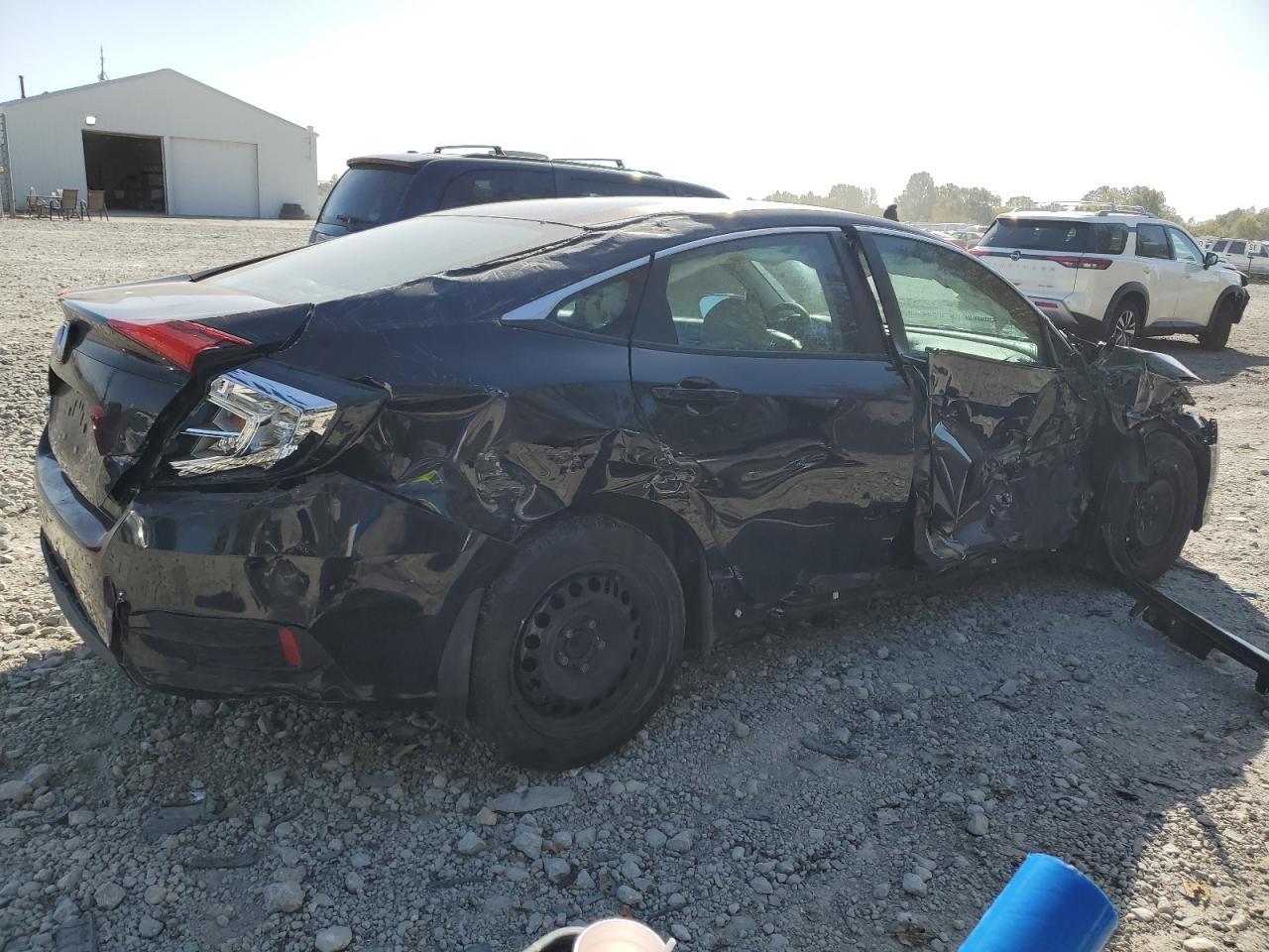 19XFC2F5XJE018837 2018 Honda Civic Lx