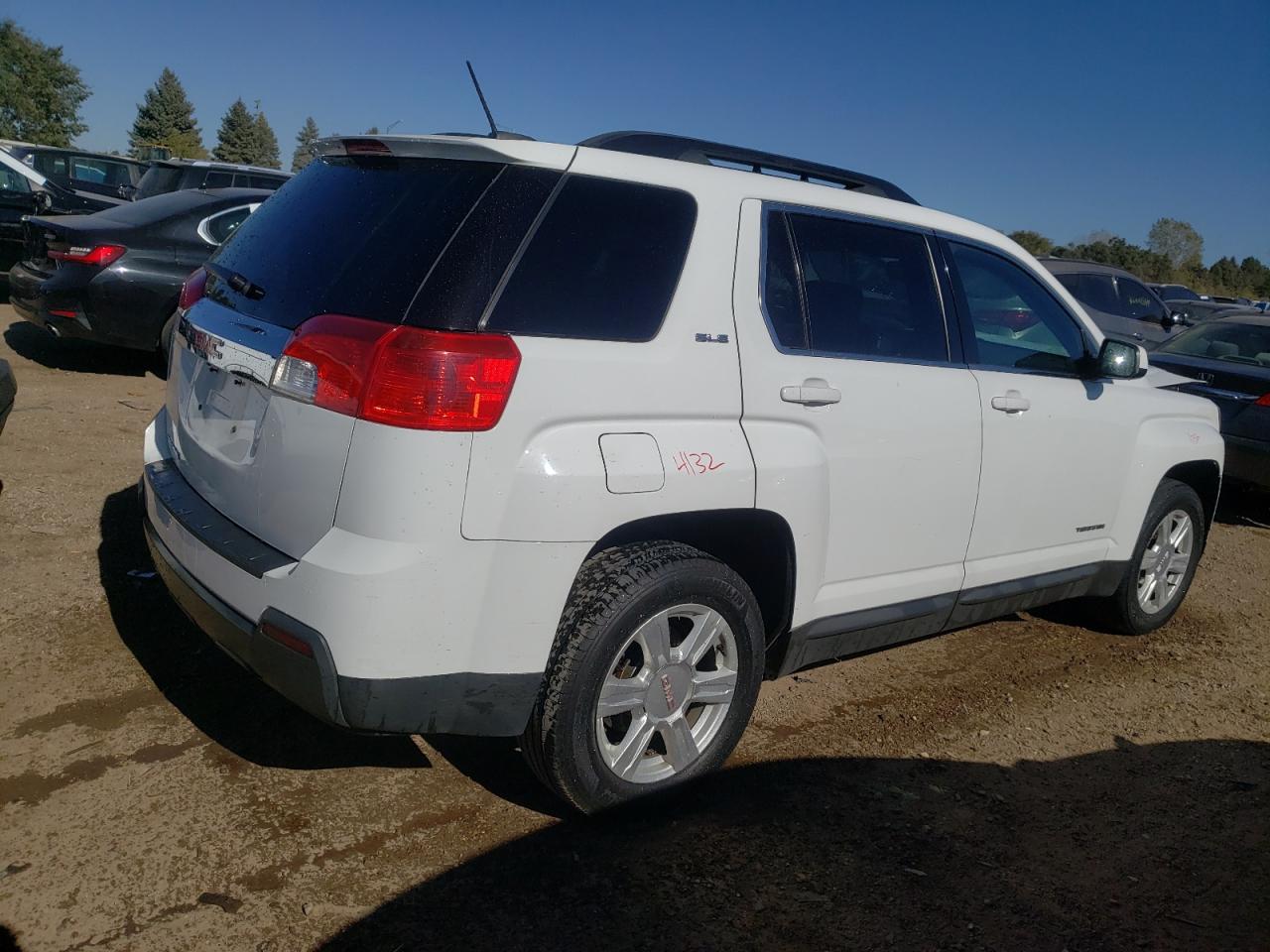 2015 GMC Terrain - Image 3