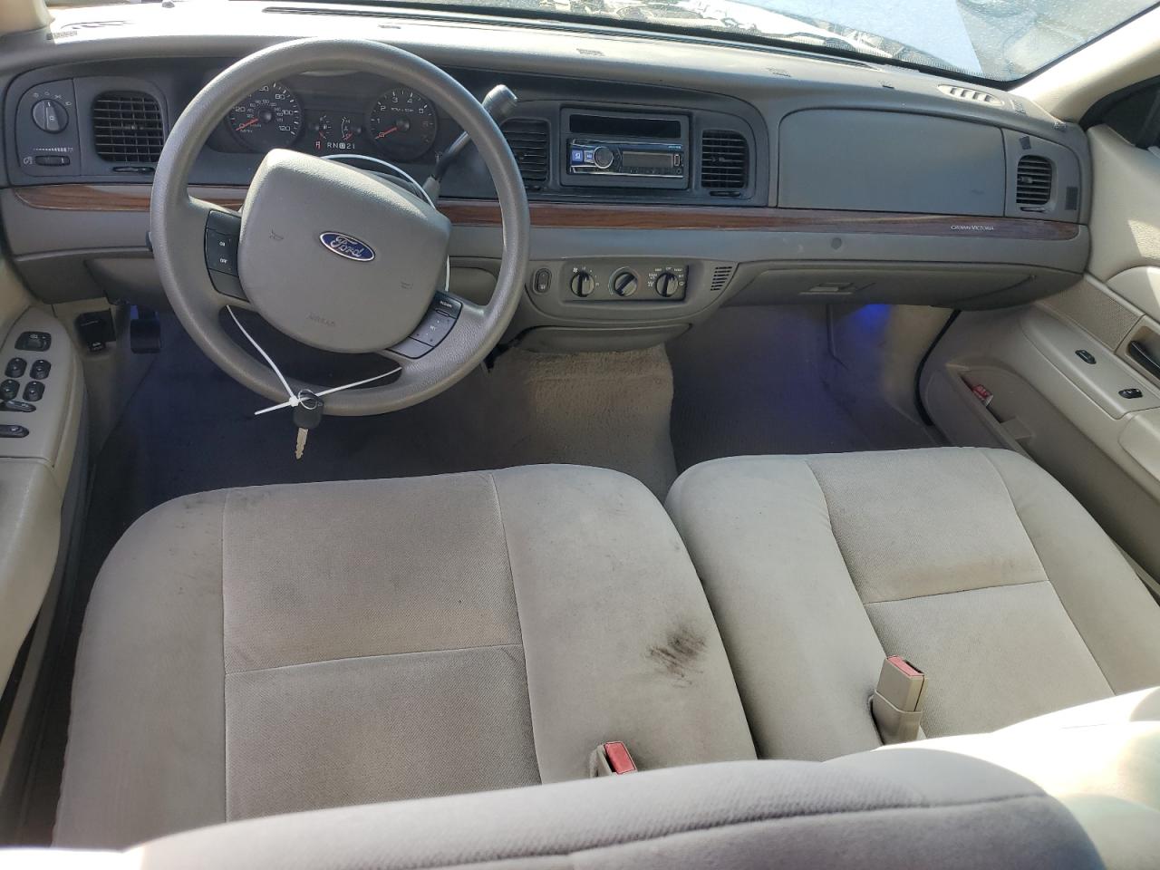 2006 Ford Crown Victoria - Image 8