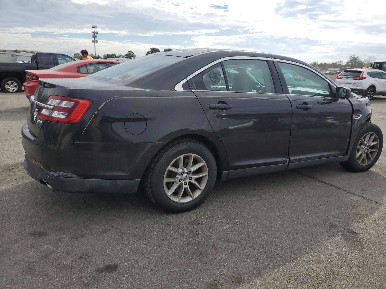 VIN 1FAHP2D94FG126497 2015 FORD TAURUS no.3