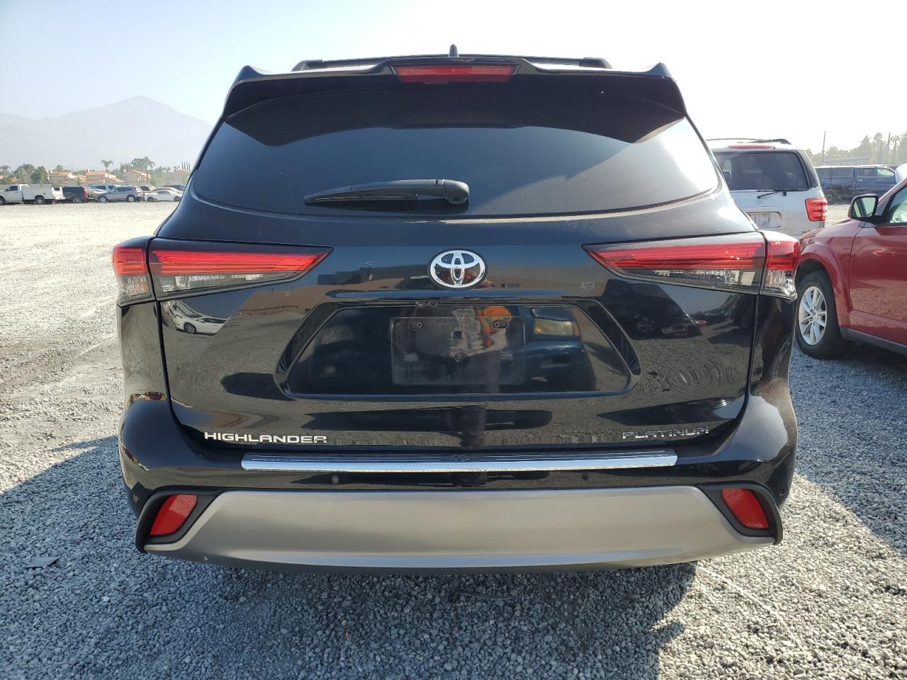 2023 Toyota Highlander L VIN: 5TDKDRAH4PS032396 Lot: 75818164