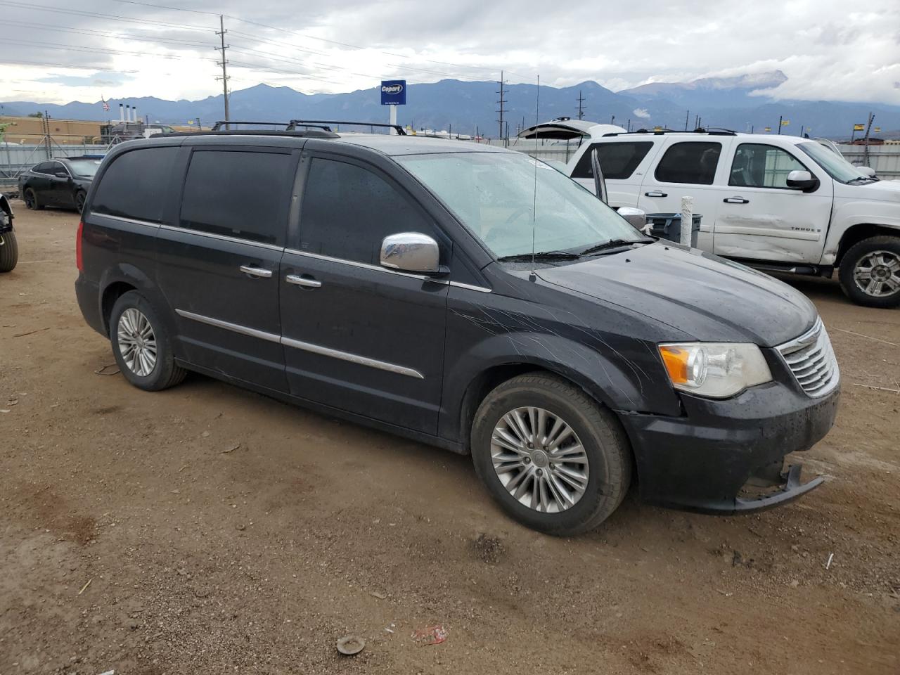 VIN 2C4RC1CG1FR638673 2015 CHRYSLER MINIVAN no.4