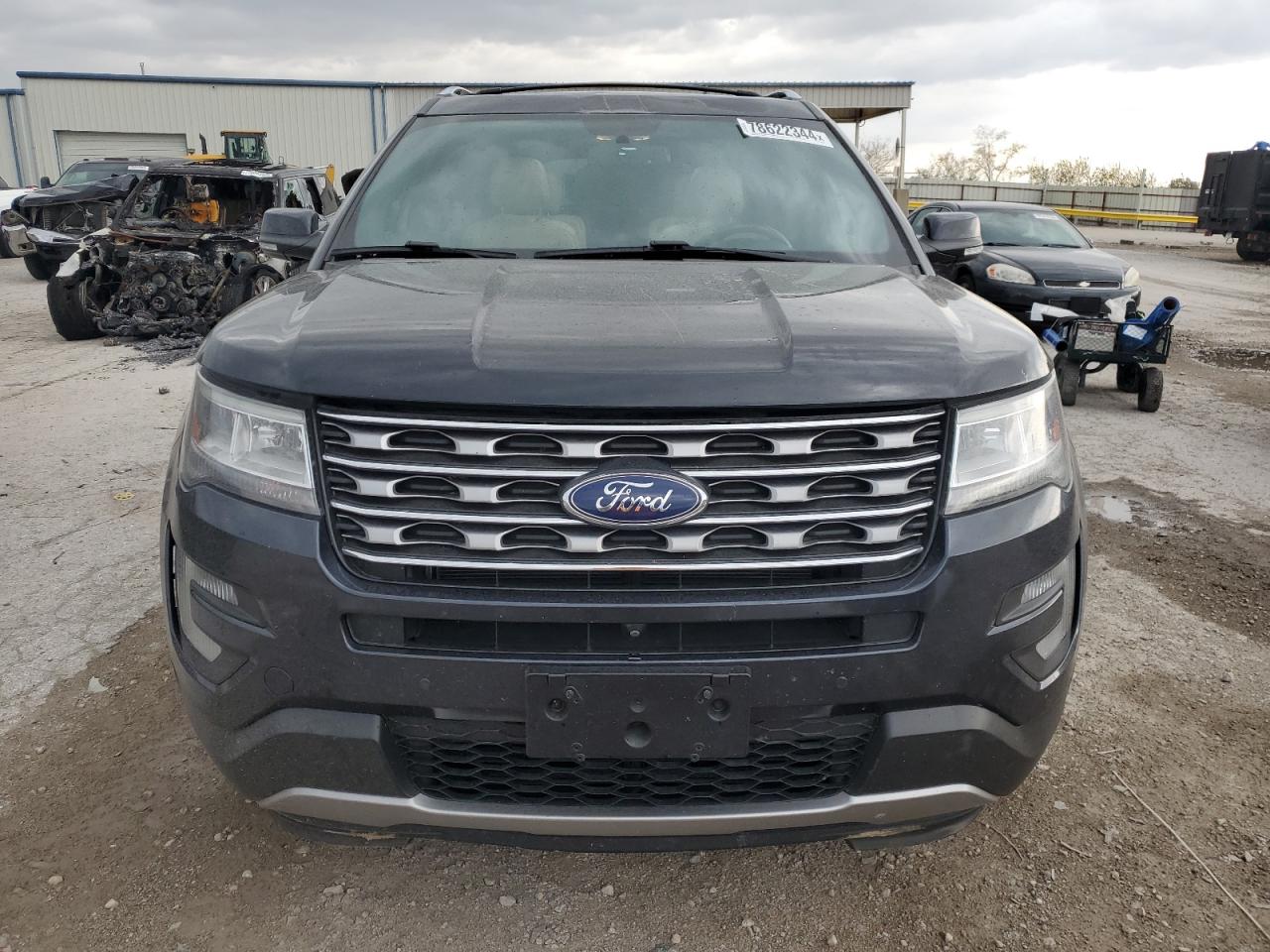 2017 Ford Explorer - Image 5