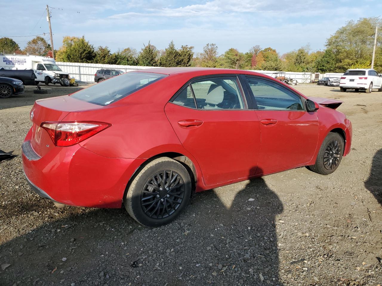 VIN 5YFBURHE9JP830162 2018 TOYOTA COROLLA no.3