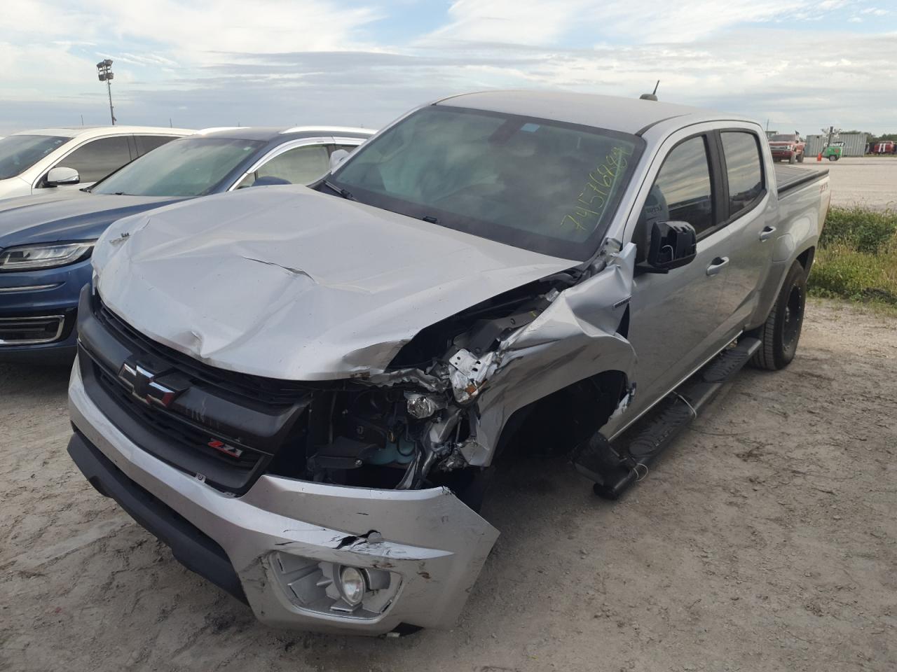 2017 Chevrolet Colorado Z71 for Sale in Riverview, FL - Front End