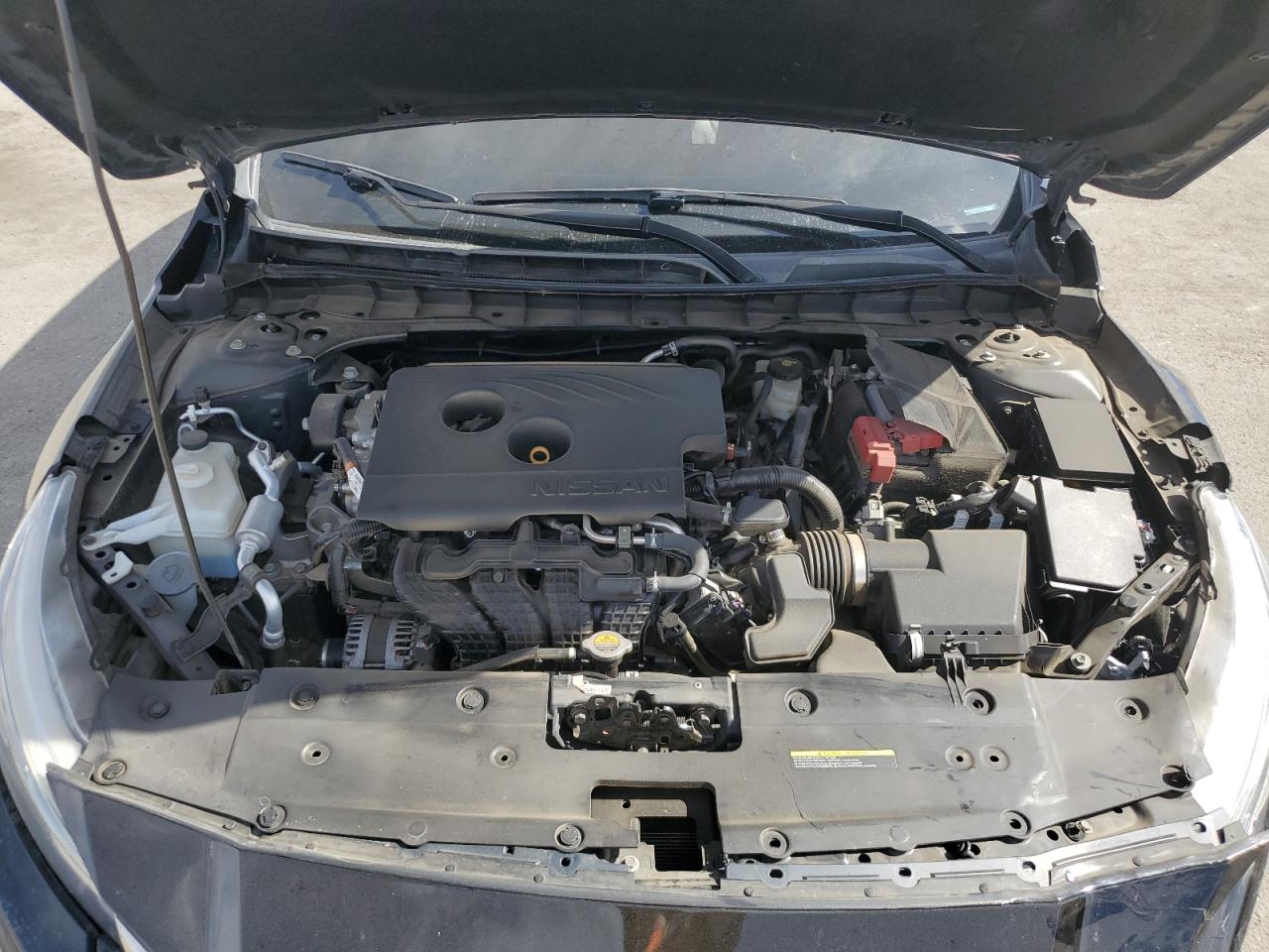 2020 Nissan Altima - Image 11