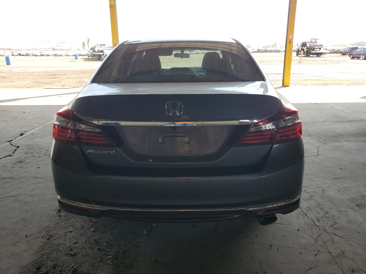 1HGCR2F36HA294303 2017 Honda Accord Lx