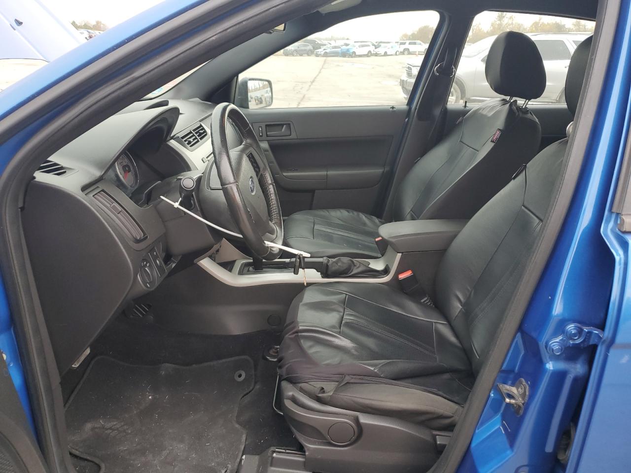 2010 Ford Focus - Image 7