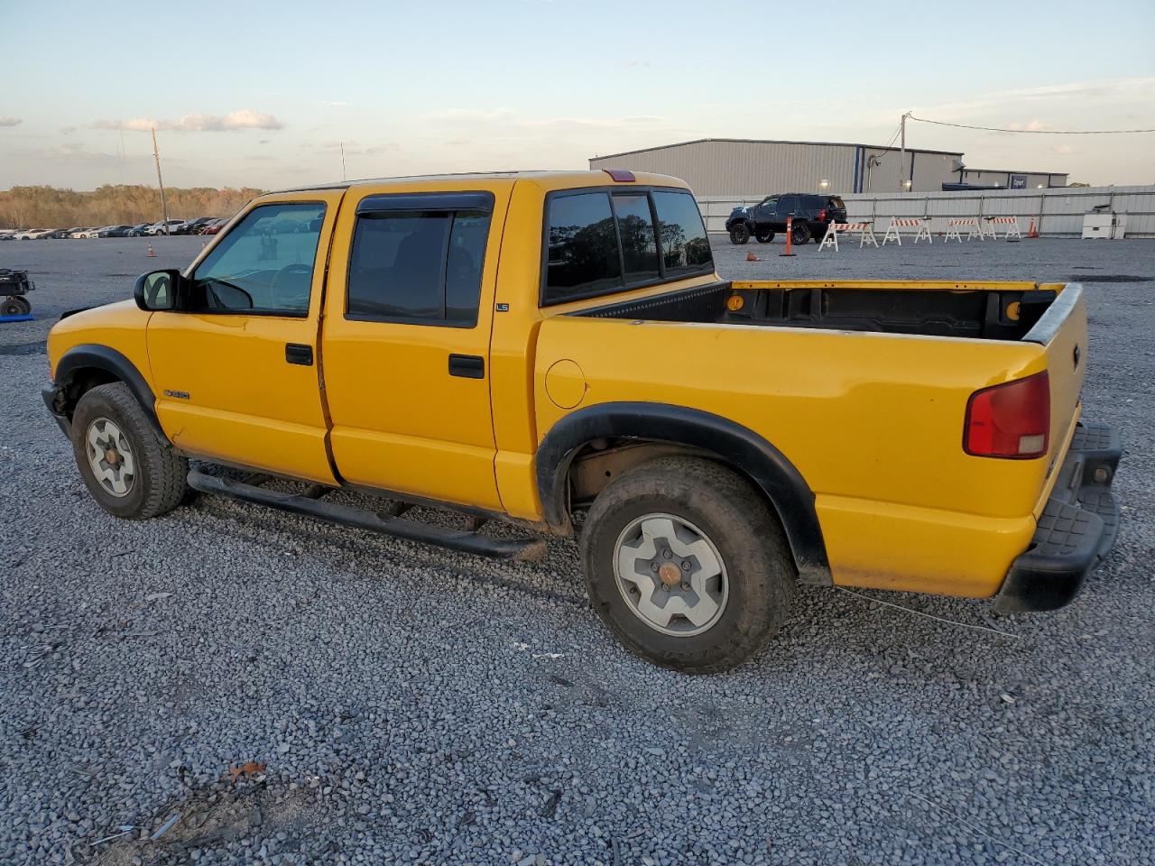 2002 Chevrolet S-10 Pickup - Image 2