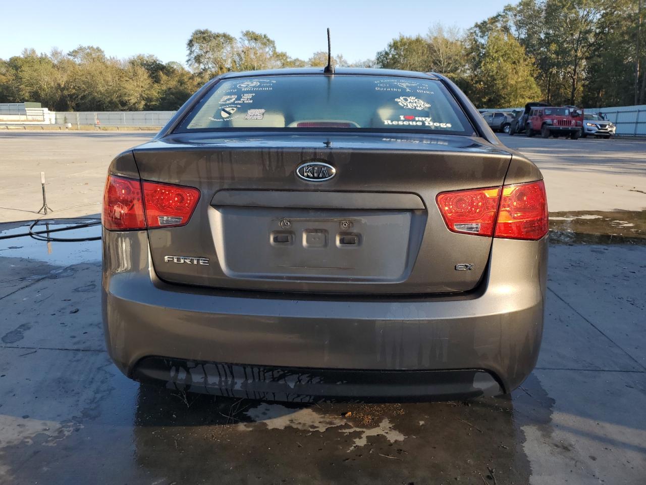 2010 Kia Forte Ex VIN: KNAFU4A28A5311988 Lot: 77433034