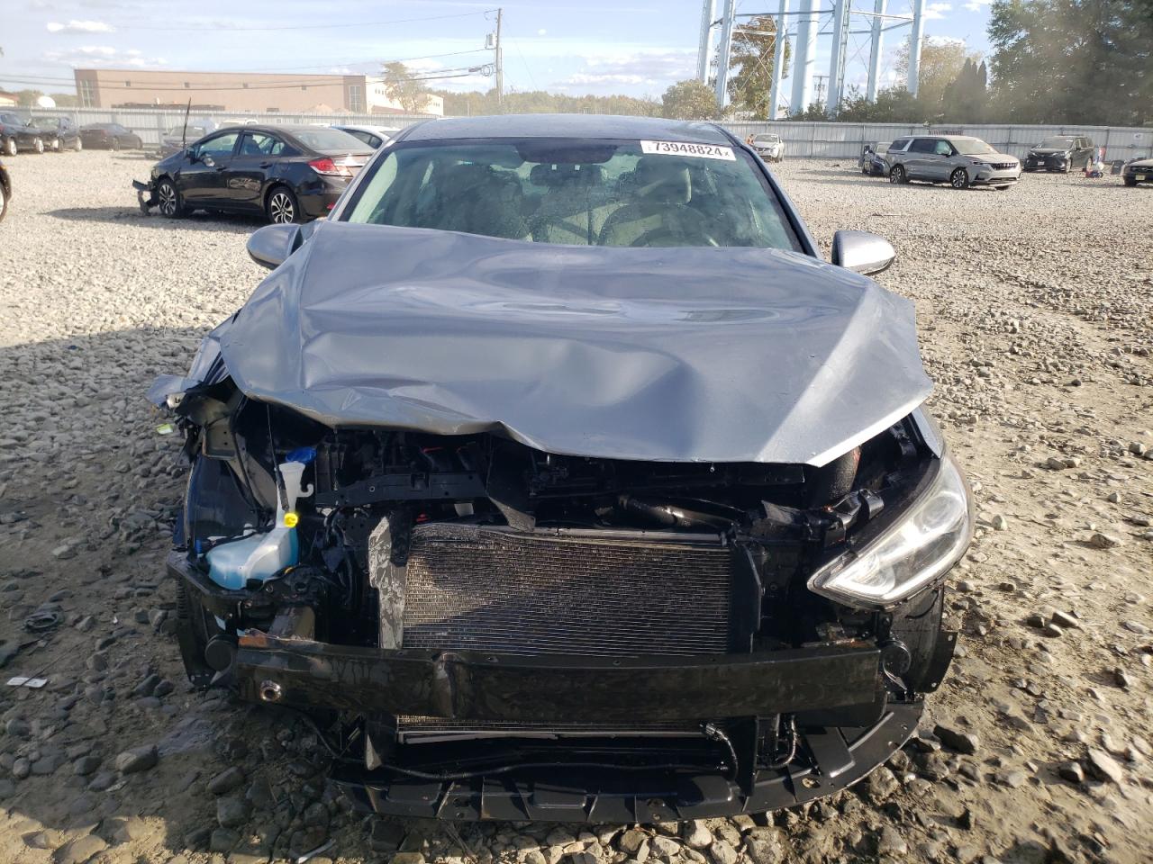 2018 Hyundai Elantra - Image 5