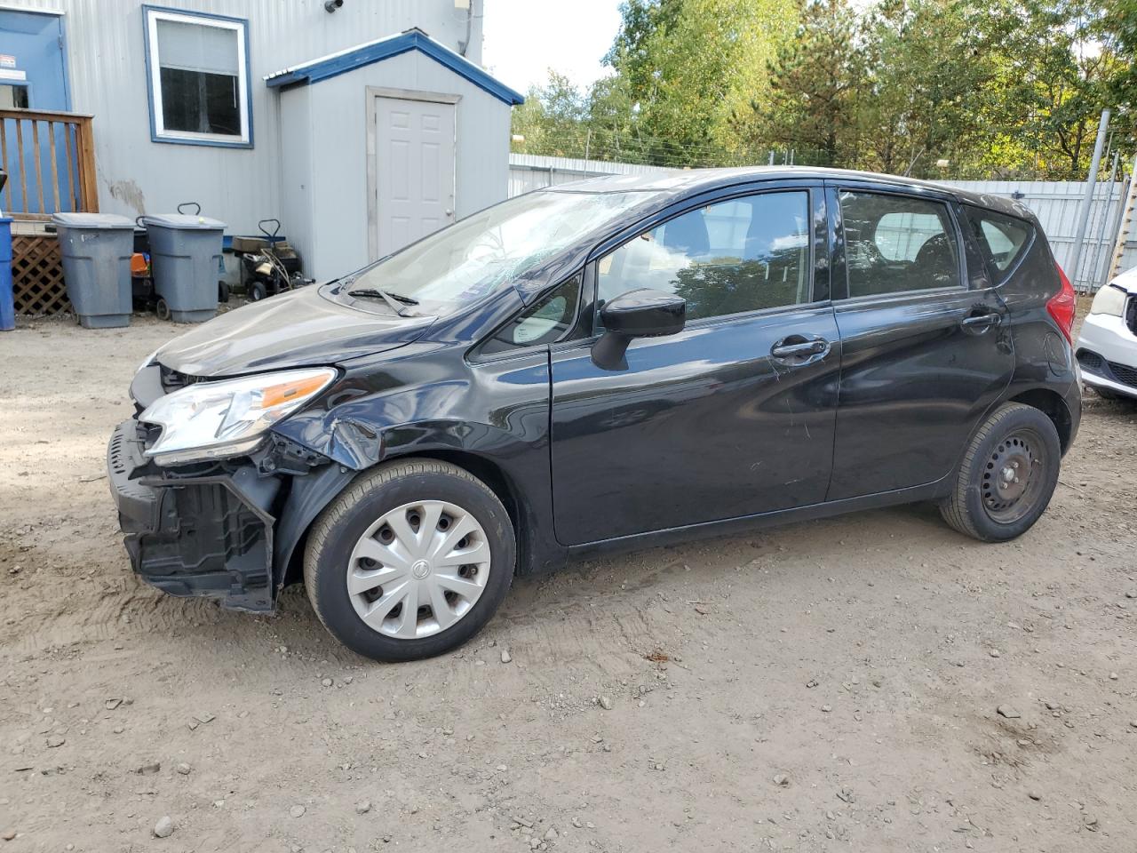 2015 NISSAN VERSA