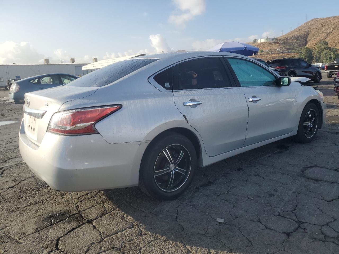 2015 Nissan Altima - Image 3