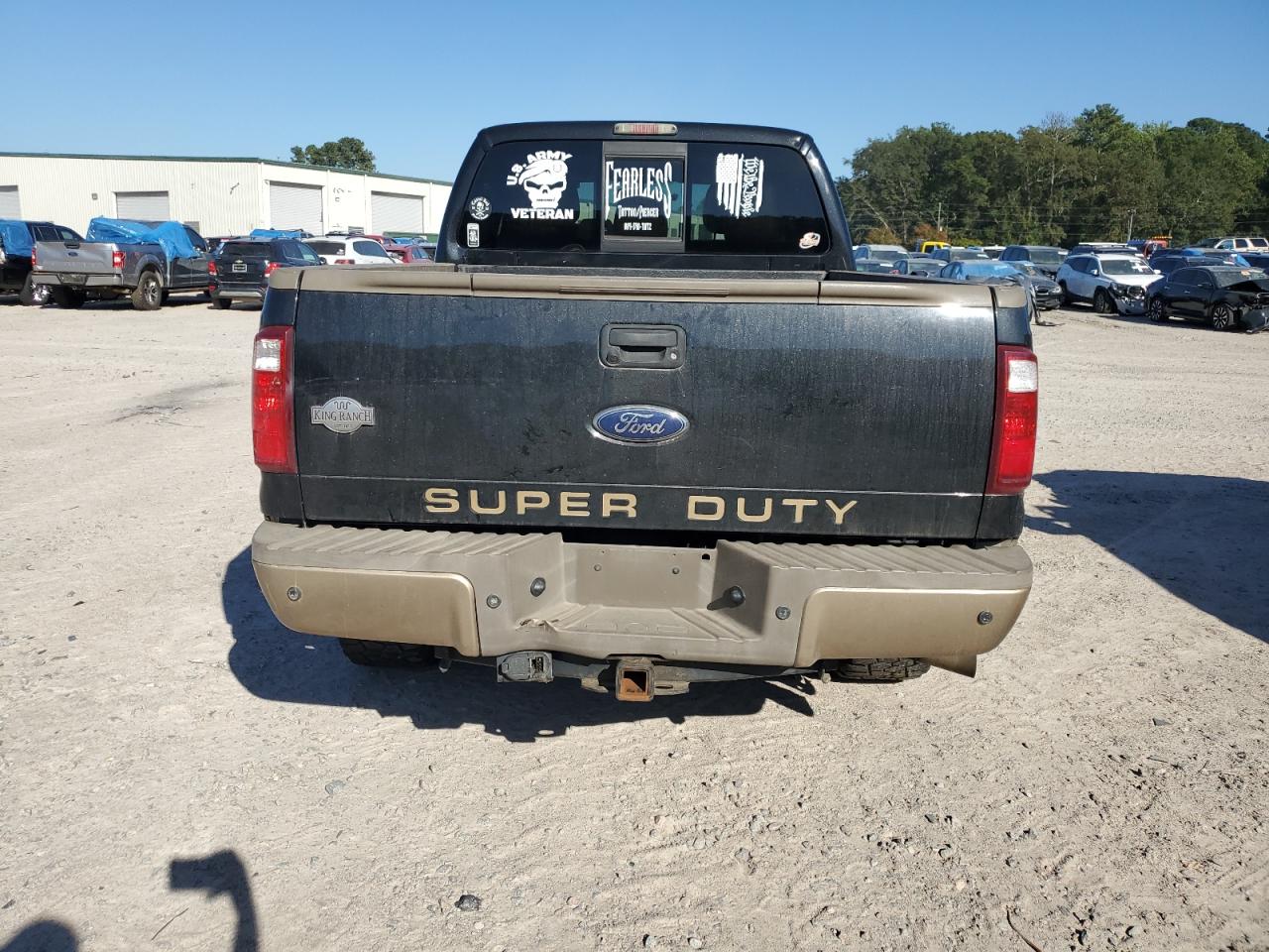 2011 Ford F250 - Image 6