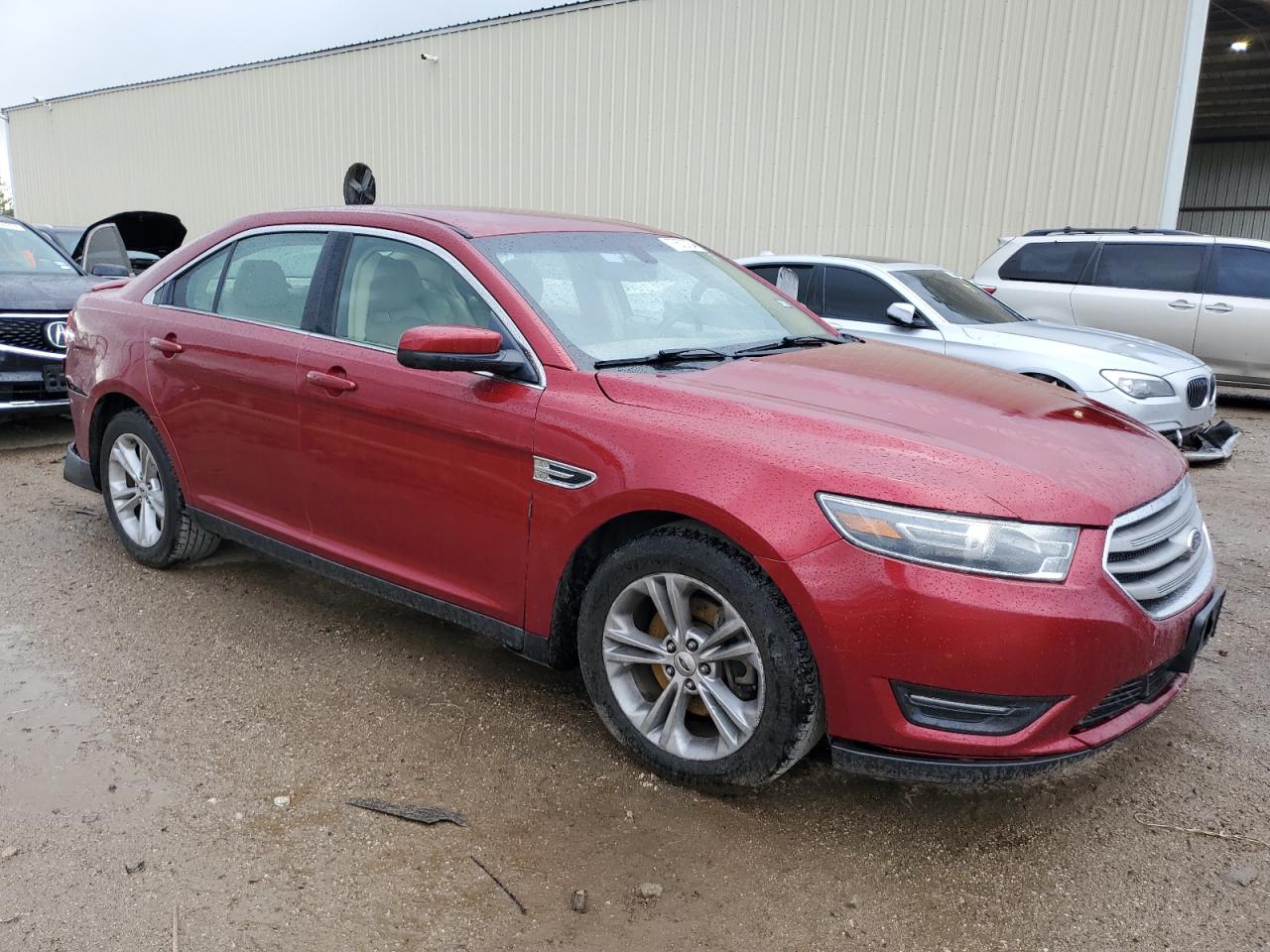 VIN 1FAHP2E86FG177523 2015 FORD TAURUS no.4