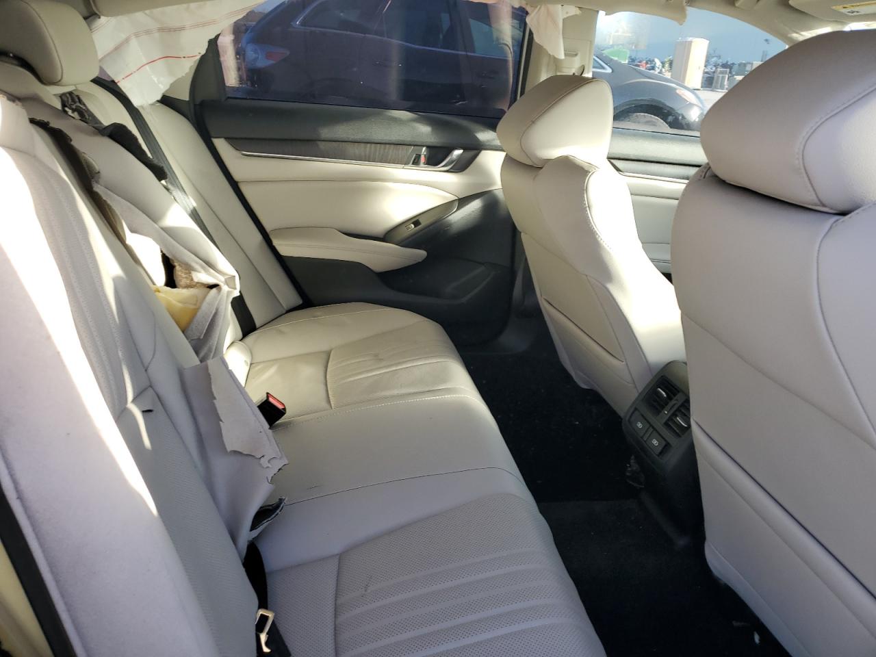 2021 Honda Accord - Image 11