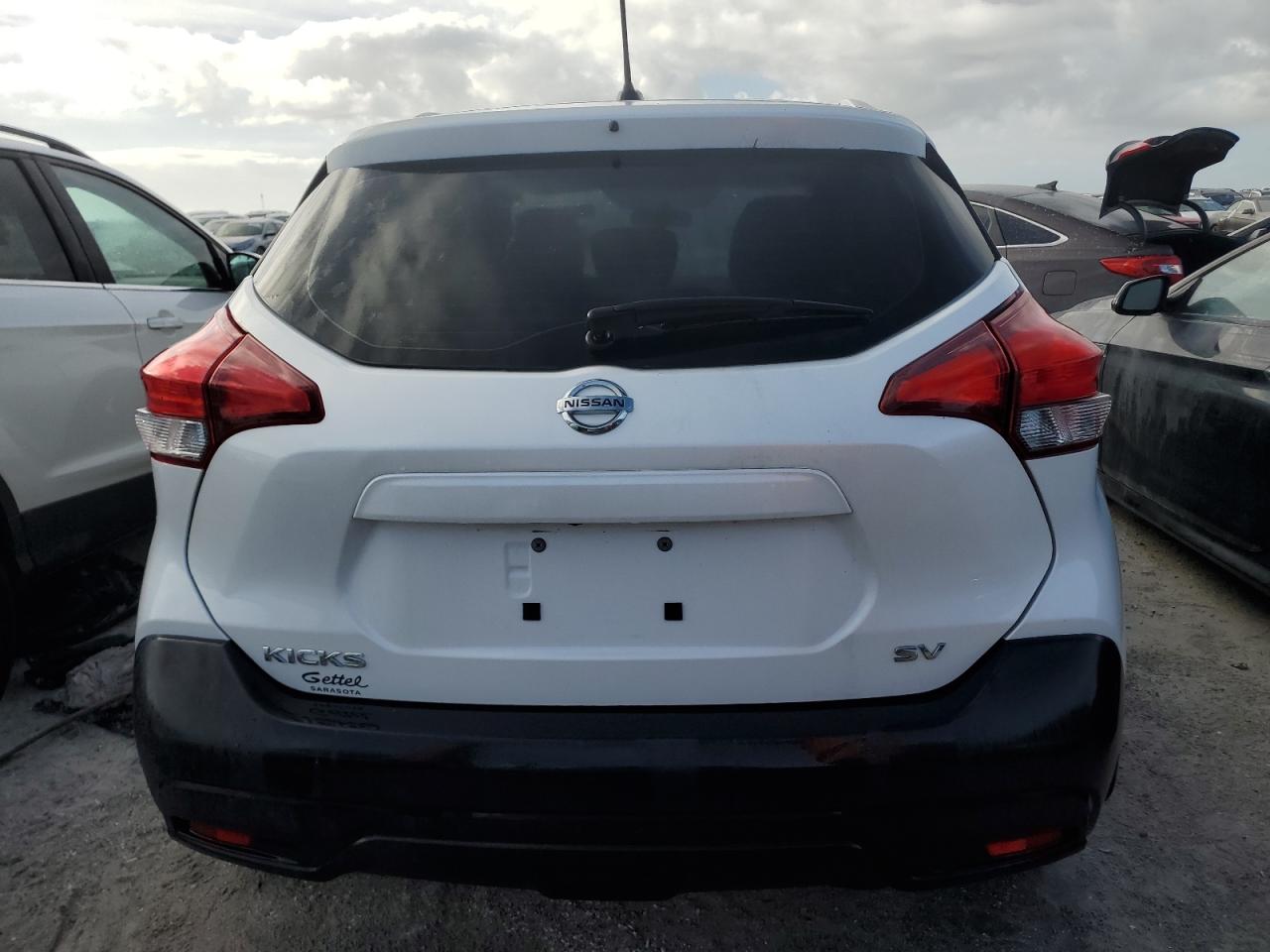 2018 Nissan Kicks S VIN: 3N1CP5CUXJL512229 Lot: 75104974