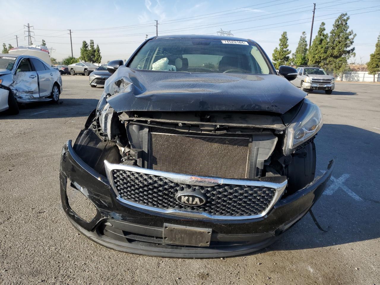 2016 Kia Sorento - Image 5