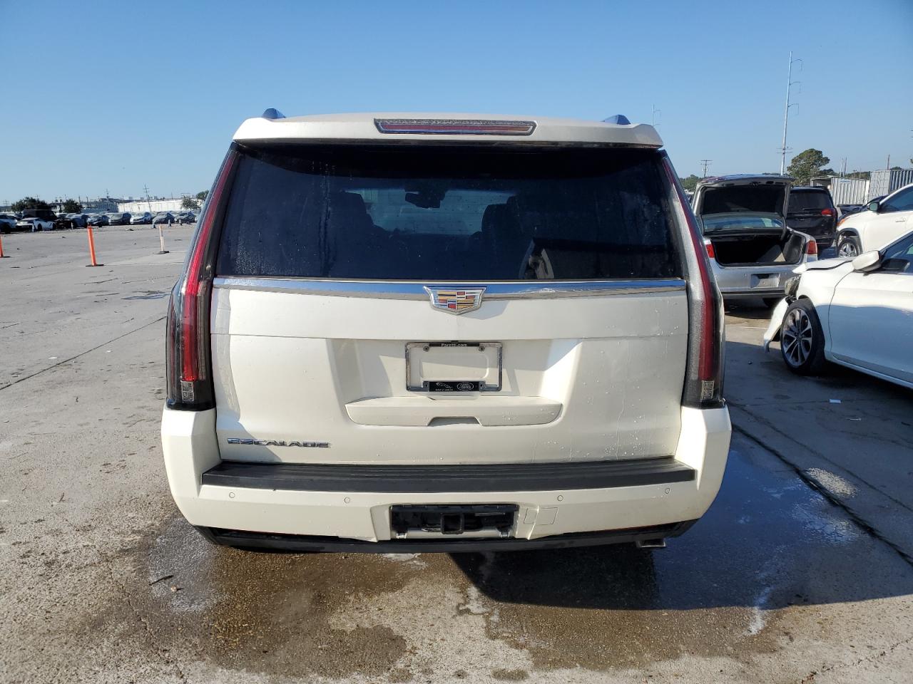 1GYS4NKJ3FR732346 2015 Cadillac Escalade Premium