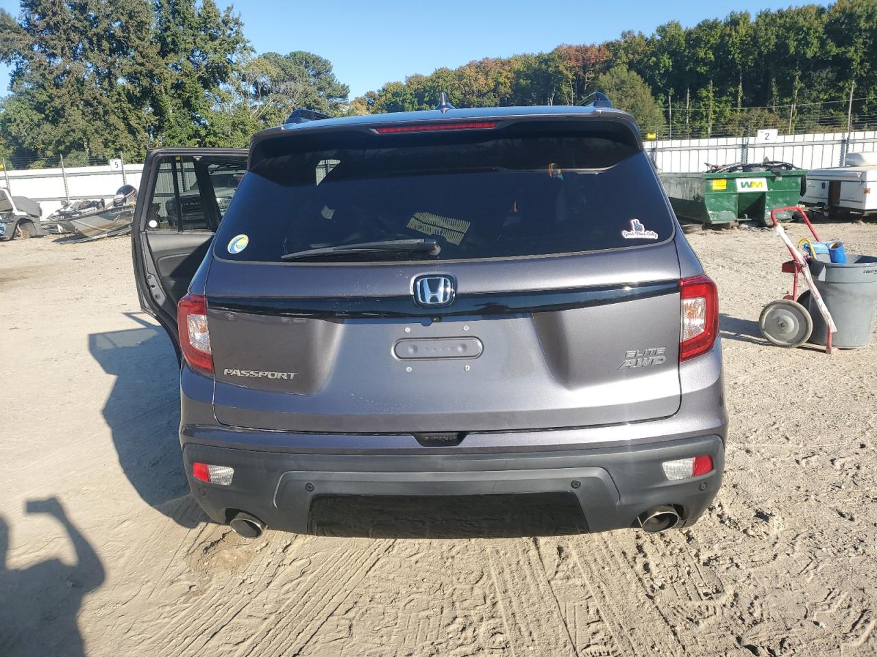 2021 Honda Passport Elite VIN: 5FNYF8H04MB009604 Lot: 76701394