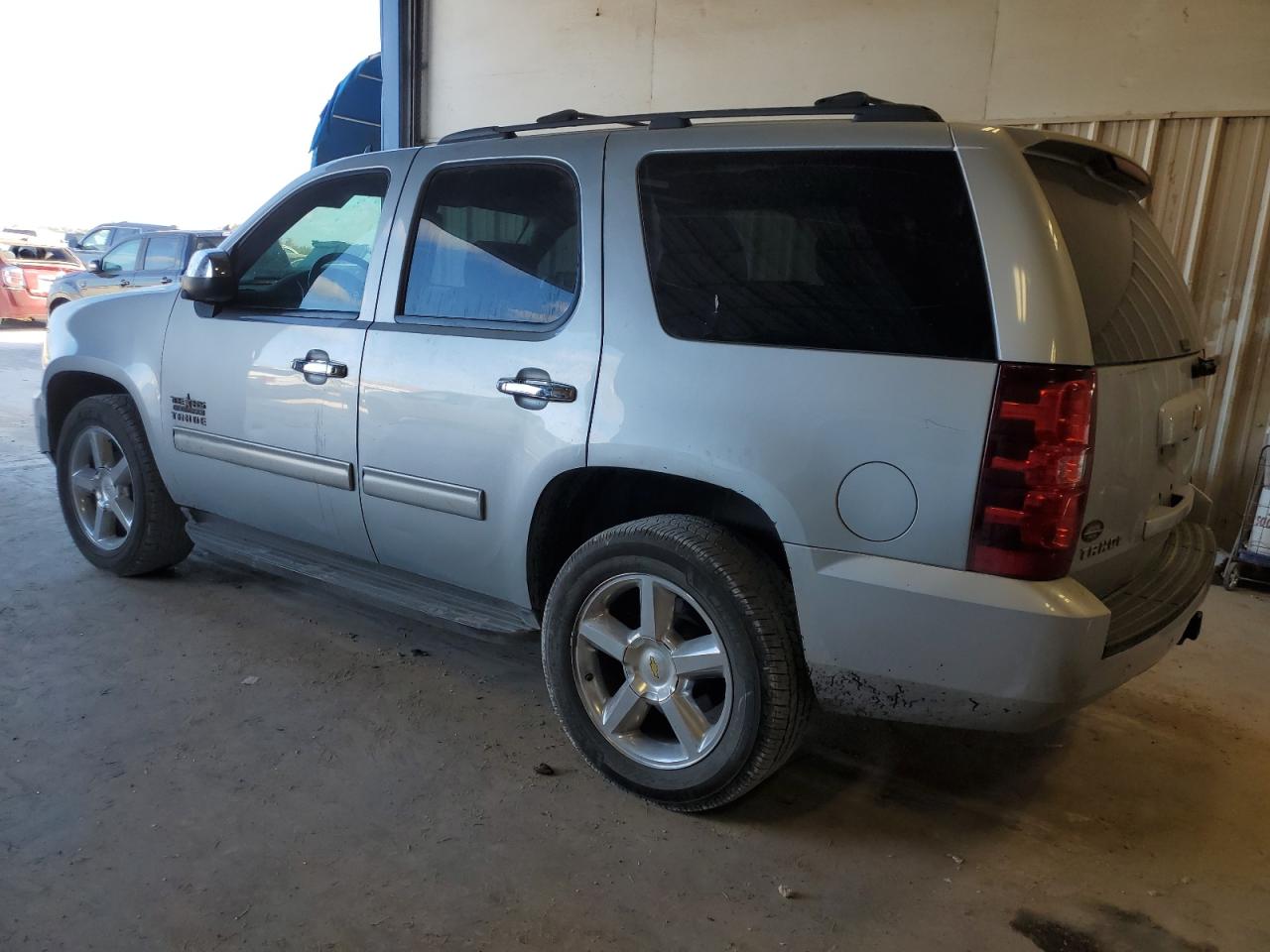2013 Chevrolet Tahoe - Image 2