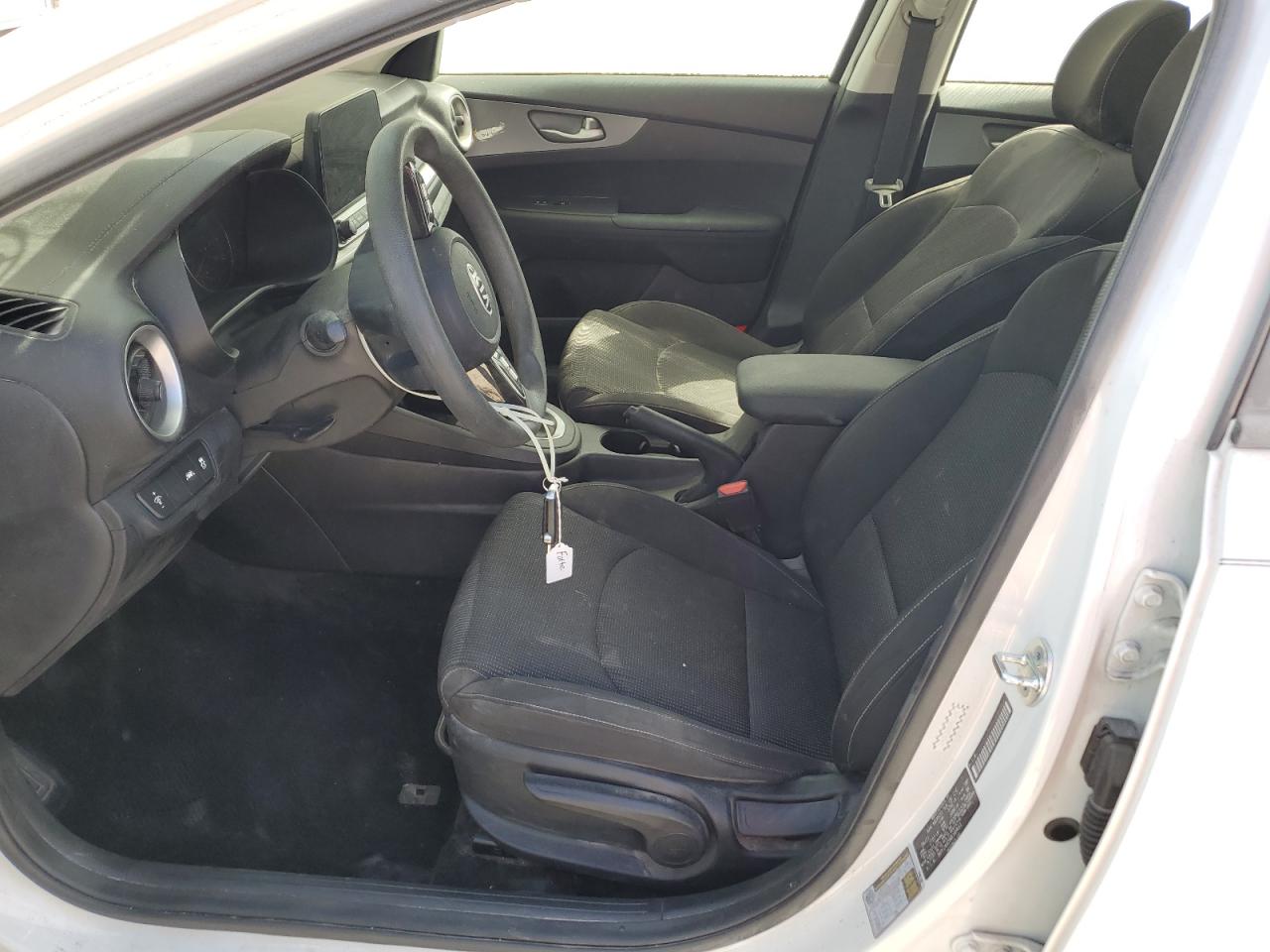2021 Kia Forte - Image 7