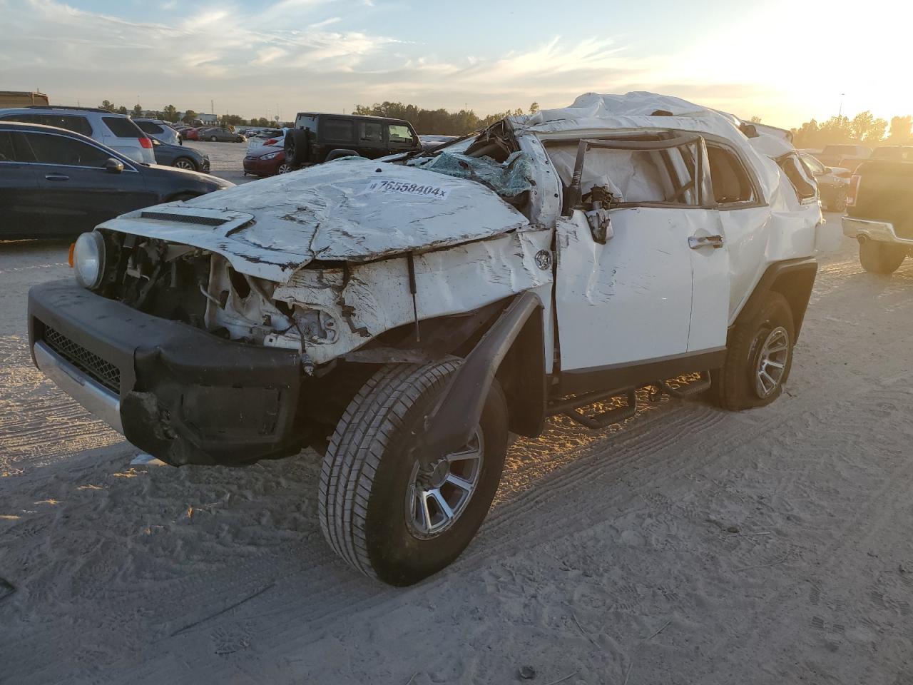 2013 Toyota FJ Cruiser - Image 1