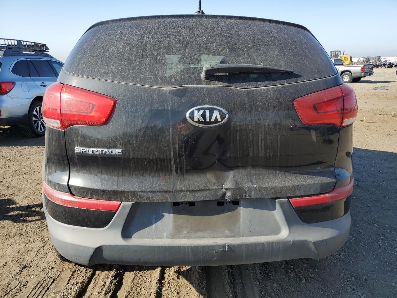 KNDPB3AC3G7795906 2016 Kia Sportage Lx