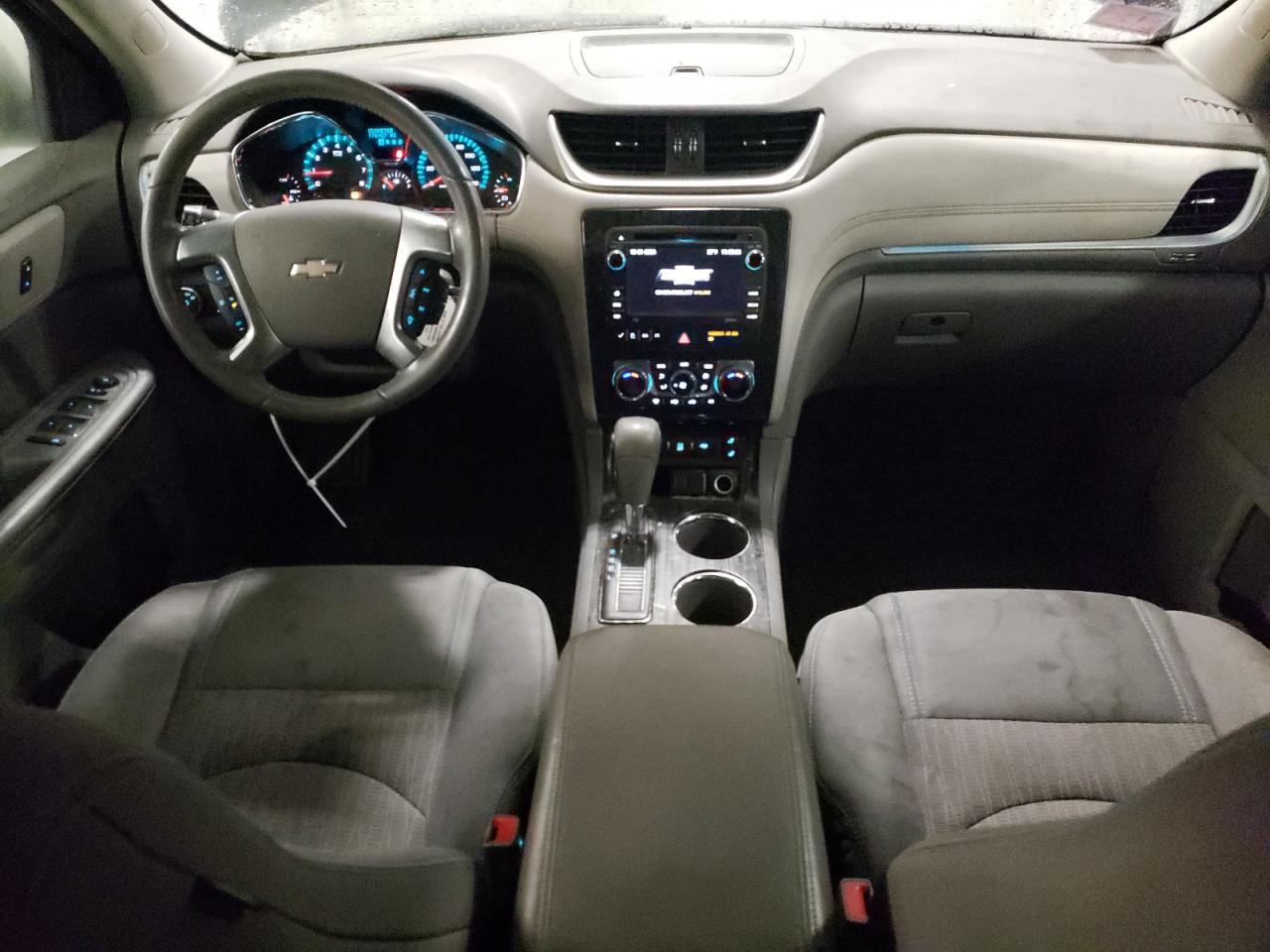 2017 Chevrolet Traverse - Image 8