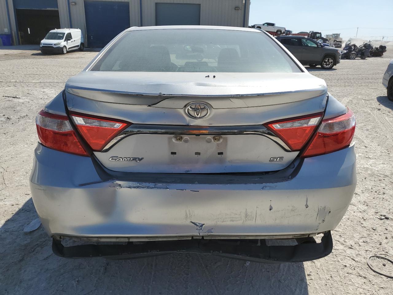 2015 Toyota Camry - Image 6