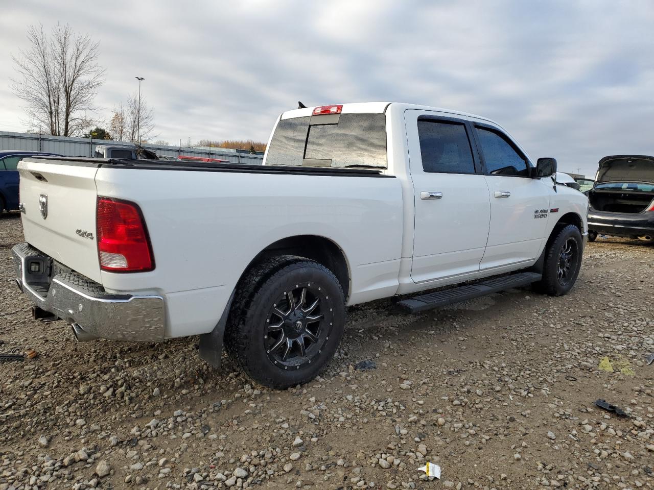 1C6RR7TMXGS222961 2016 Ram 1500 Slt