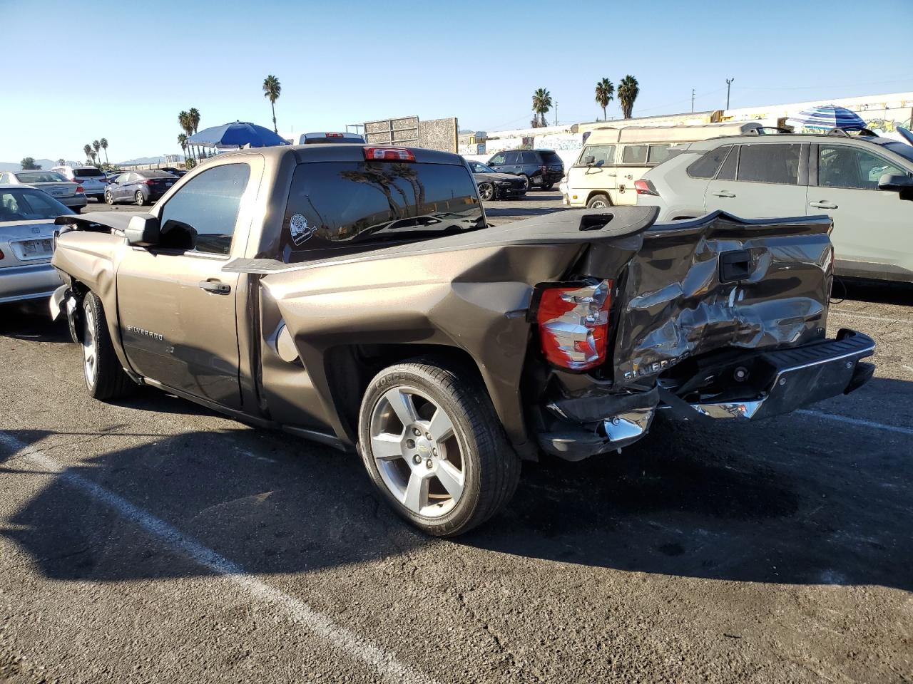 2014 Chevrolet Silverado - Image 2