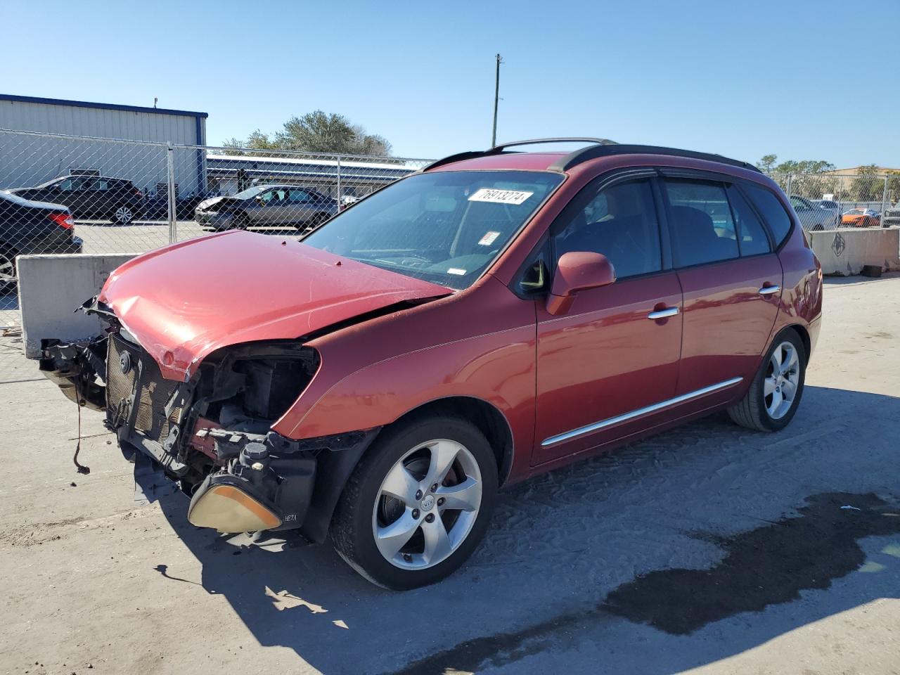 2008 Kia Rondo - Image 1