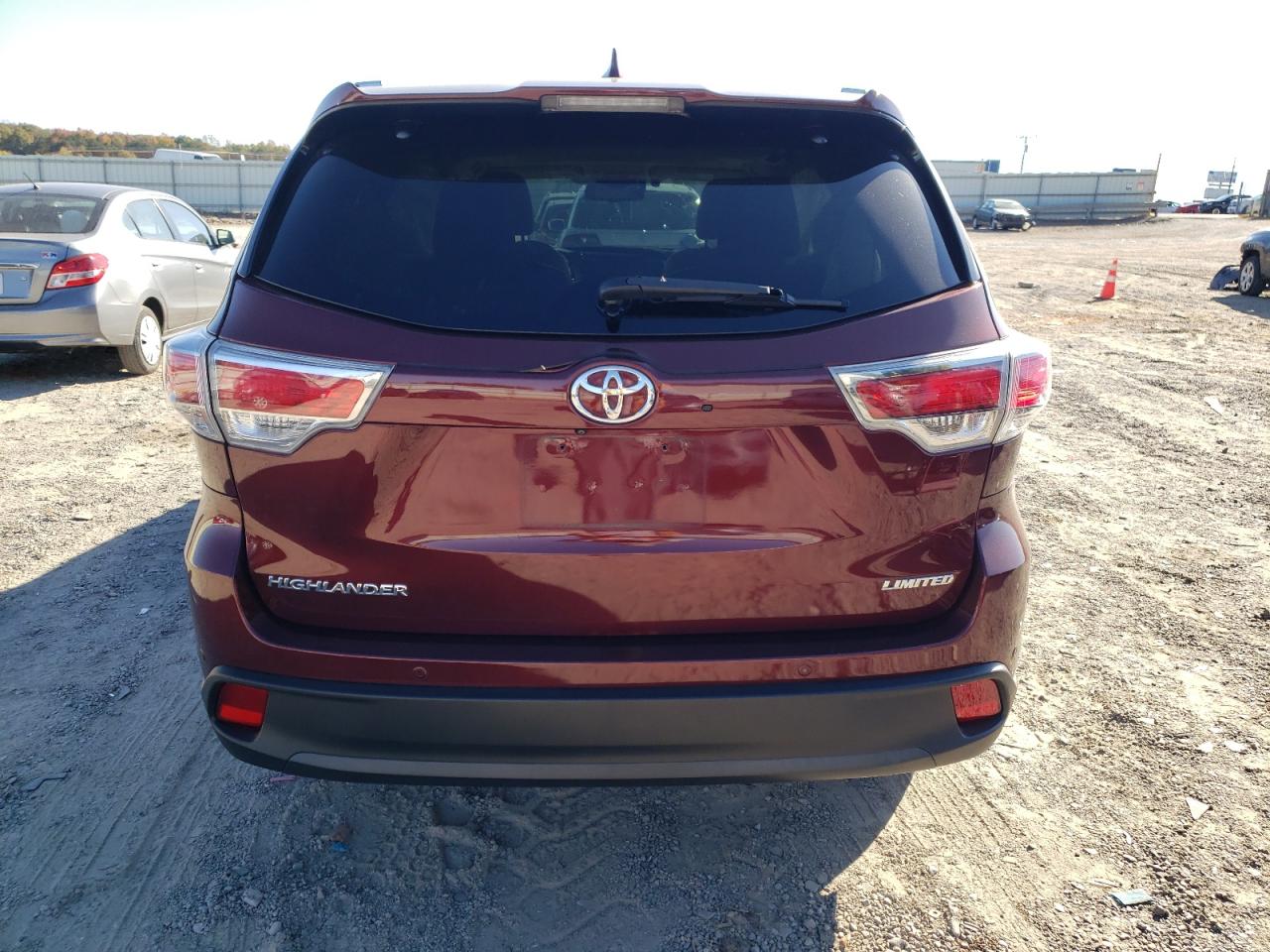 2016 Toyota Highlander Limited VIN: 5TDYKRFHXGS136304 Lot: 77234874