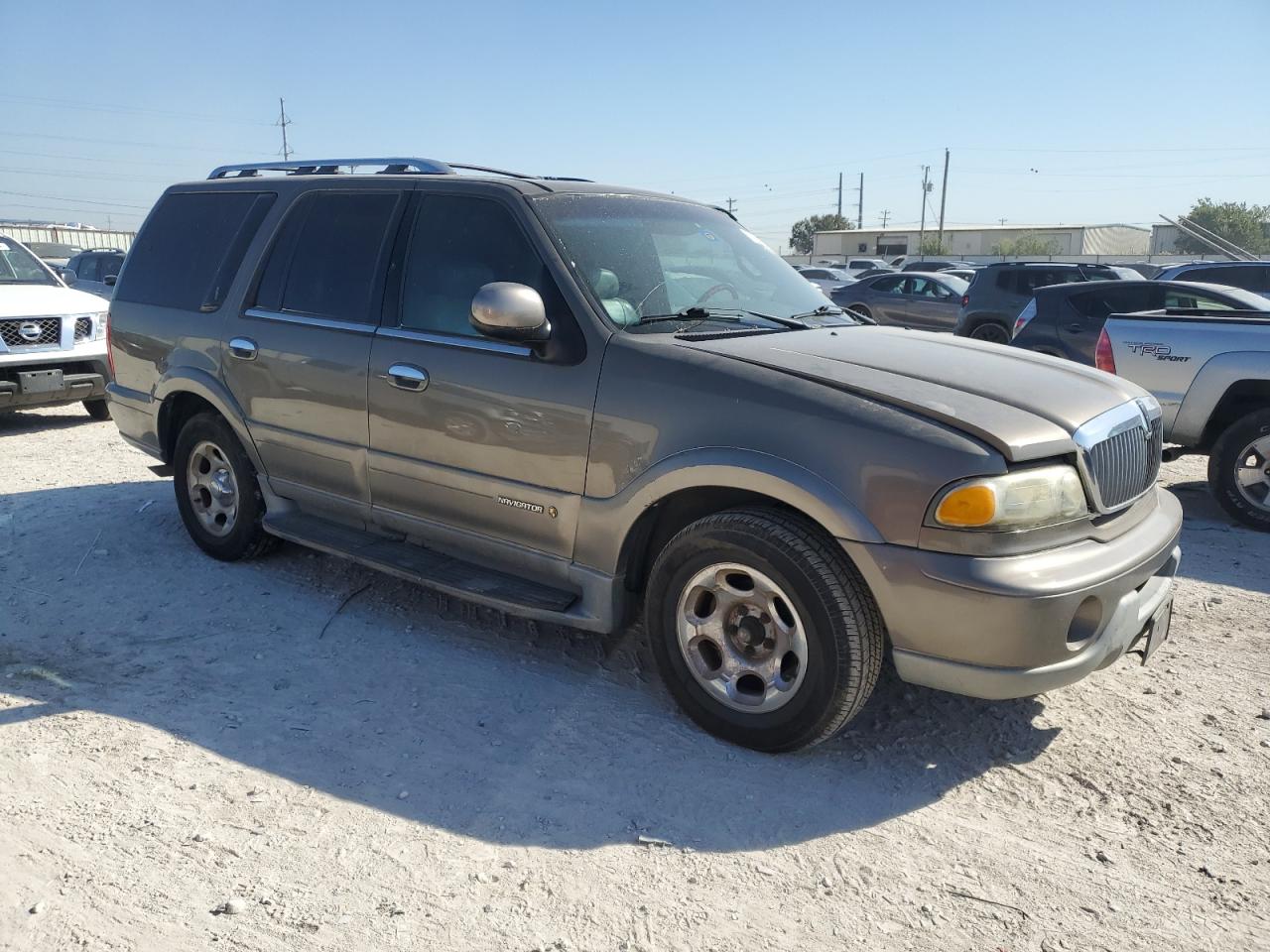 2002 Lincoln Navigator VIN: 5LMEU27R12LJ12536 Lot: 74501544